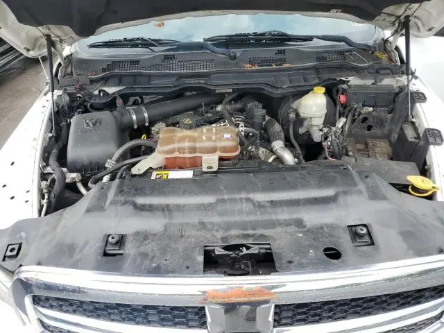 2015 RAM 1500 ST  