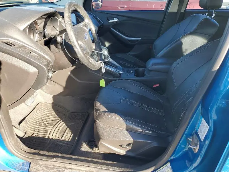 2012 FORD FOCUS TITANIUM  