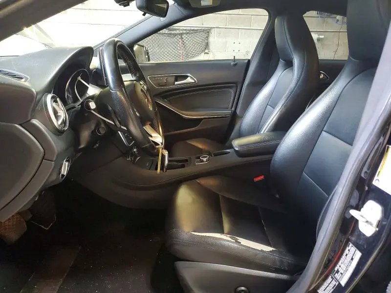 2015 MERCEDES-BENZ CLA 250  