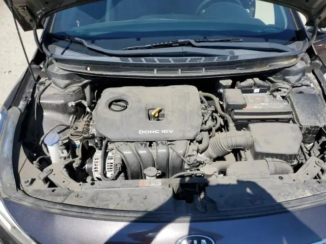 2017 KIA FORTE LX  