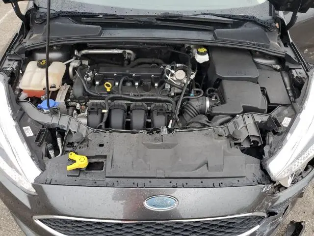 2017 FORD FOCUS SE  