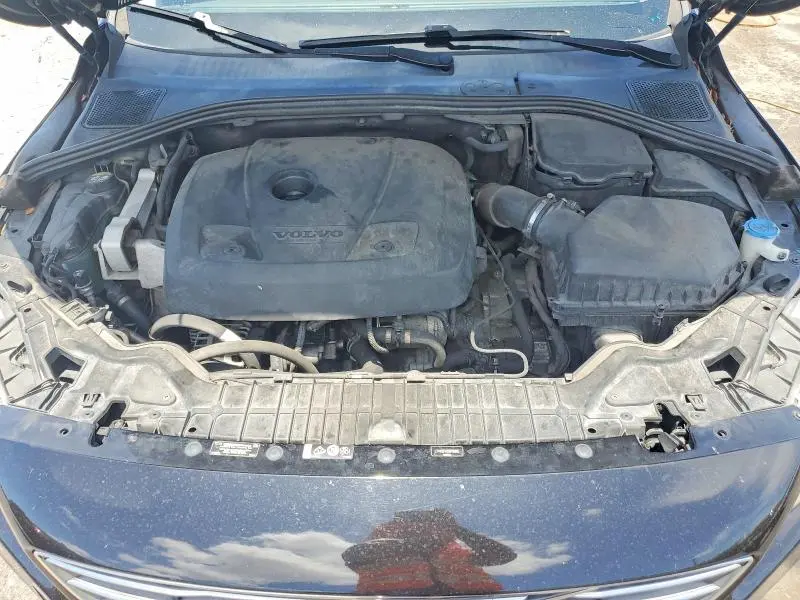2016 VOLVO S60 PREMIER  