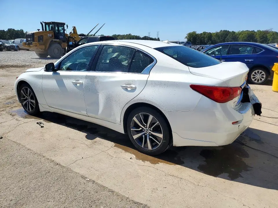 2015 INFINITI Q50 PREMIUM  
