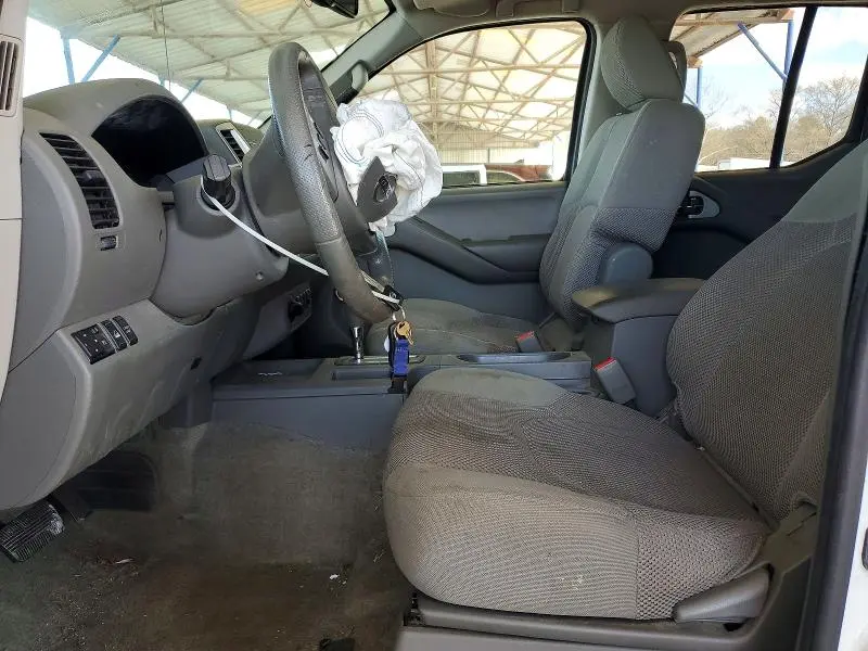 2014 NISSAN FRONTIER S  