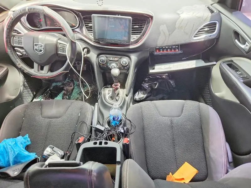 2015 DODGE DART SXT  