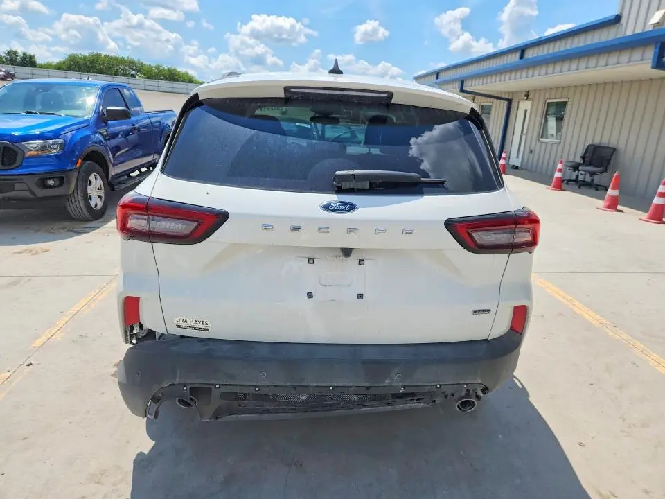 2025 FORD ESCAPE   