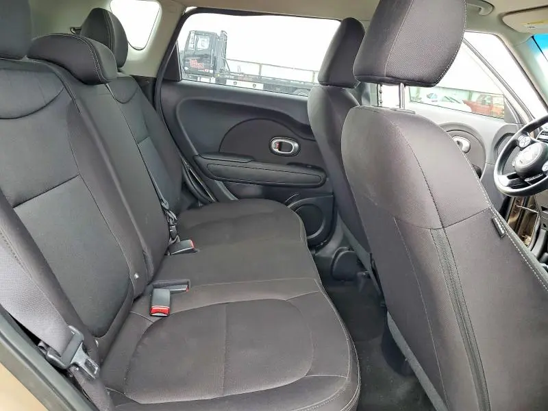 2016 KIA SOUL   