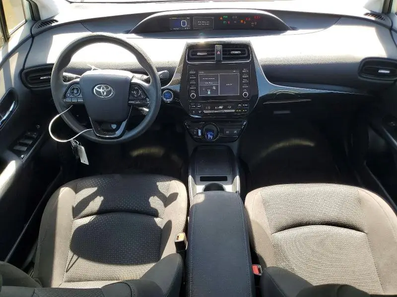 2020 TOYOTA PRIUS LE AWD-E  