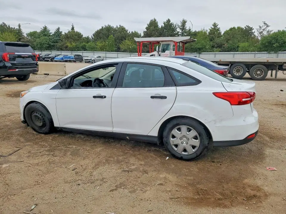 2015 FORD FOCUS S  