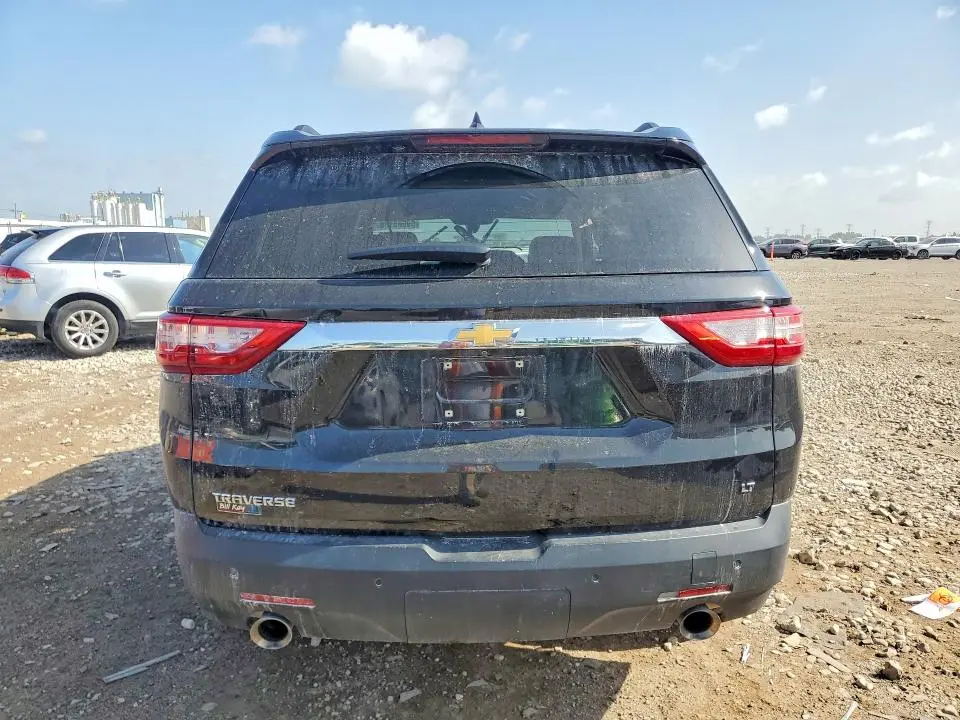 2021 CHEVROLET TRAVERSE LT  