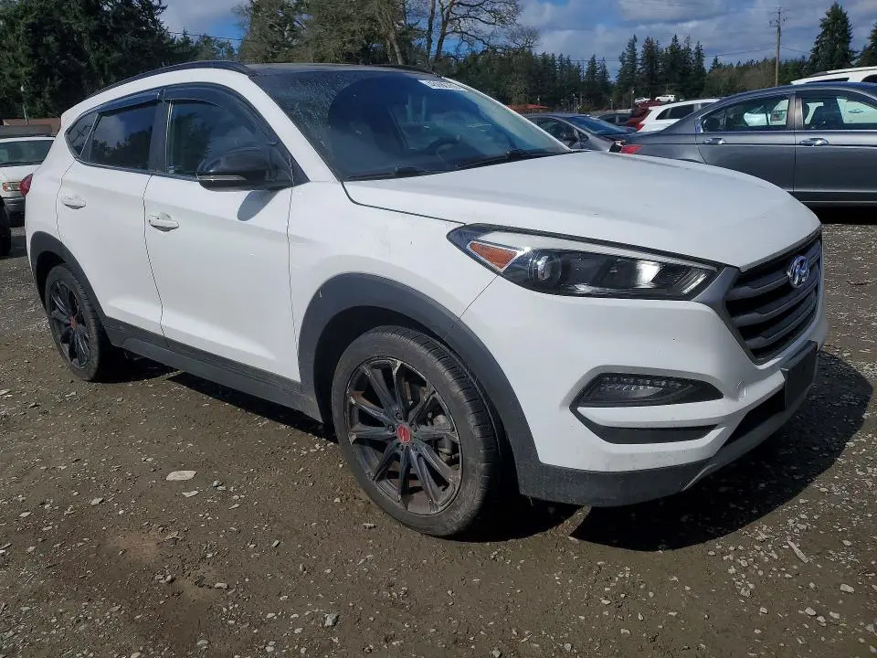 2017 HYUNDAI TUCSON NIGHT  