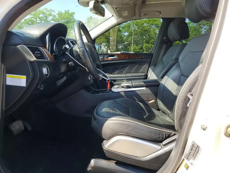 2014 MERCEDES-BENZ GL 550 4MATIC  
