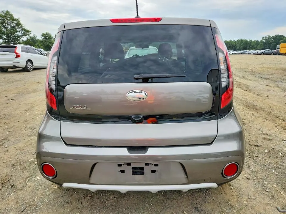 2019 KIA SOUL +  