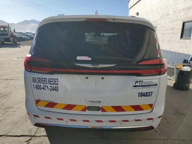 2022 CHRYSLER PACIFICA TOURING  