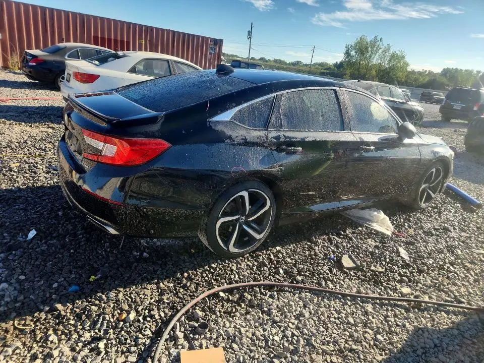 2019 HONDA ACCORD SPORT  