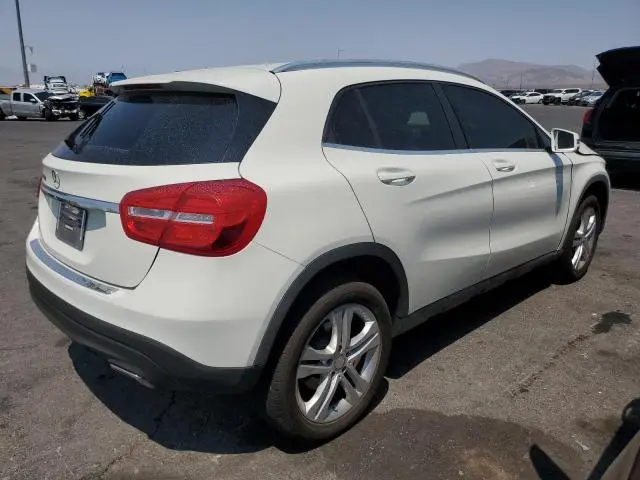 2016 MERCEDES-BENZ GLA 250  