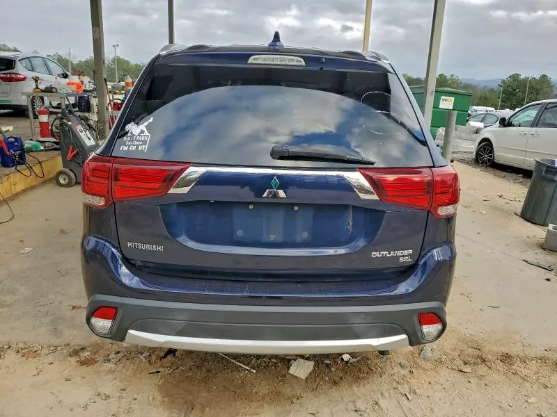 2018 MITSUBISHI OUTLANDER SE  