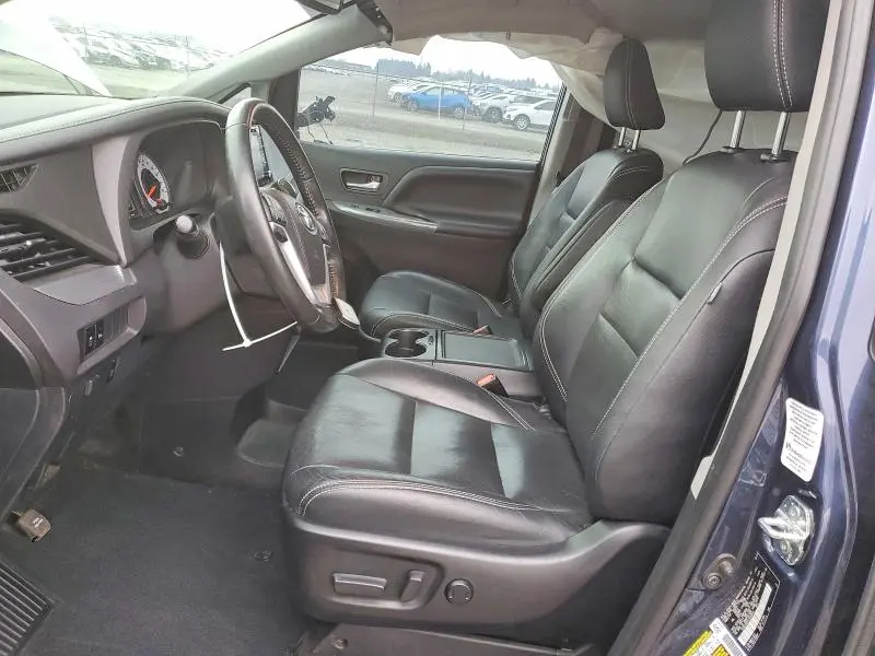 2020 TOYOTA SIENNA LIMITED 7-PASSENGER  