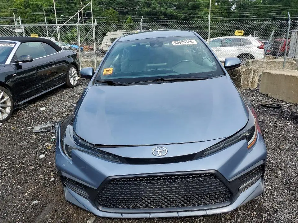 2022 TOYOTA COROLLA SE  