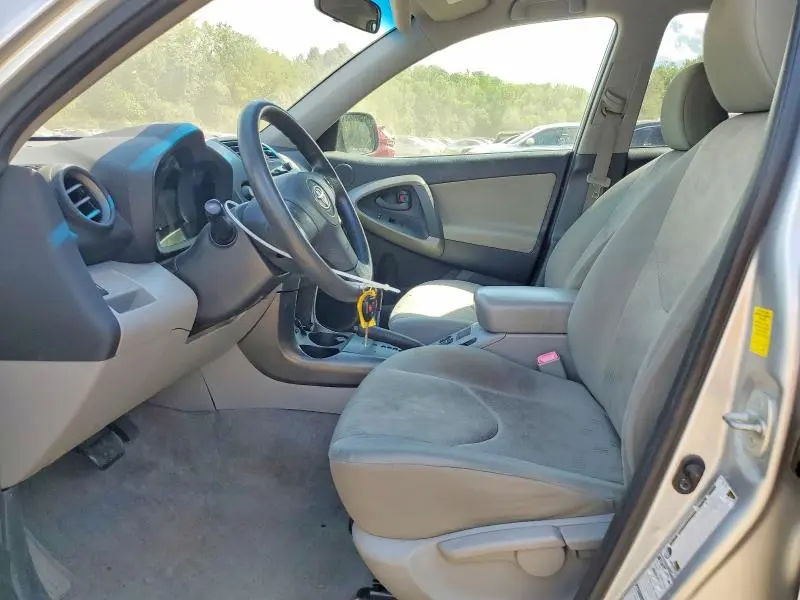 2010 TOYOTA RAV4 BASE  