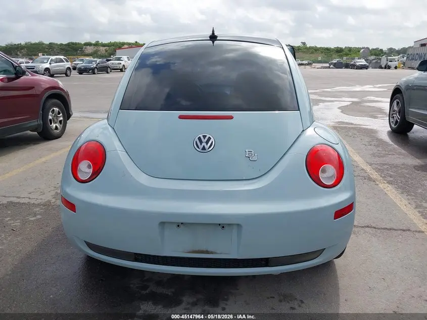 2010 VOLKSWAGEN NEW BEETLE 2.5L FINAL EDITION
