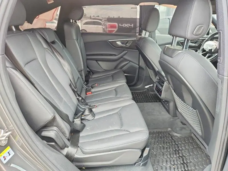 2025 AUDI Q7   