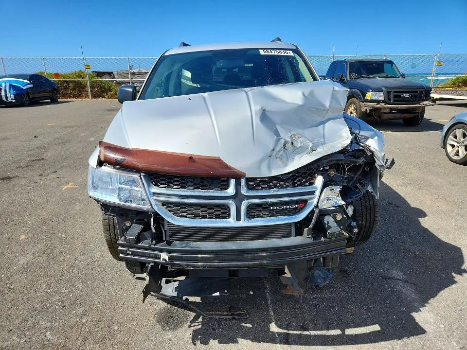 2014 DODGE JOURNEY SE  