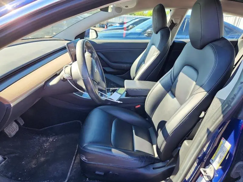 2018 TESLA MODEL 3   