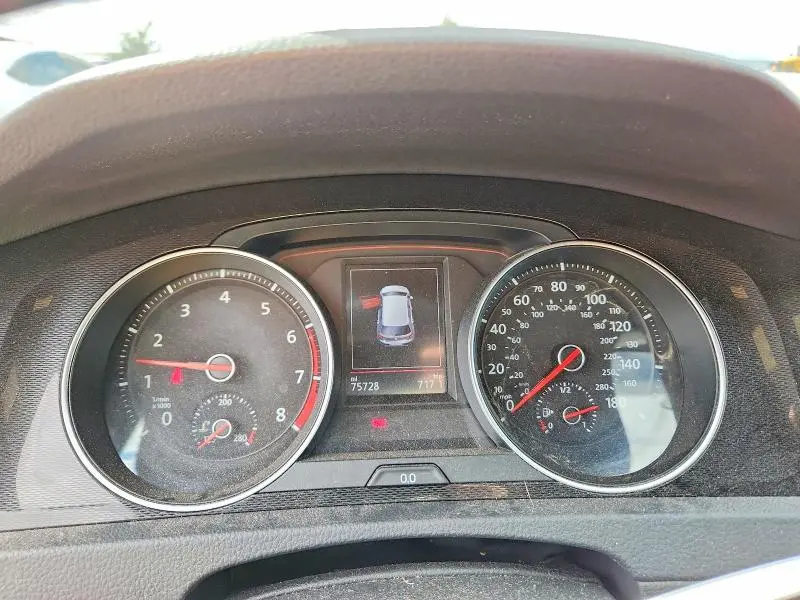 2017 VOLKSWAGEN GTI S  