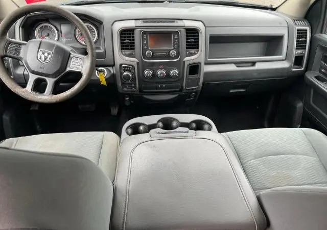 2018 RAM 1500 ST