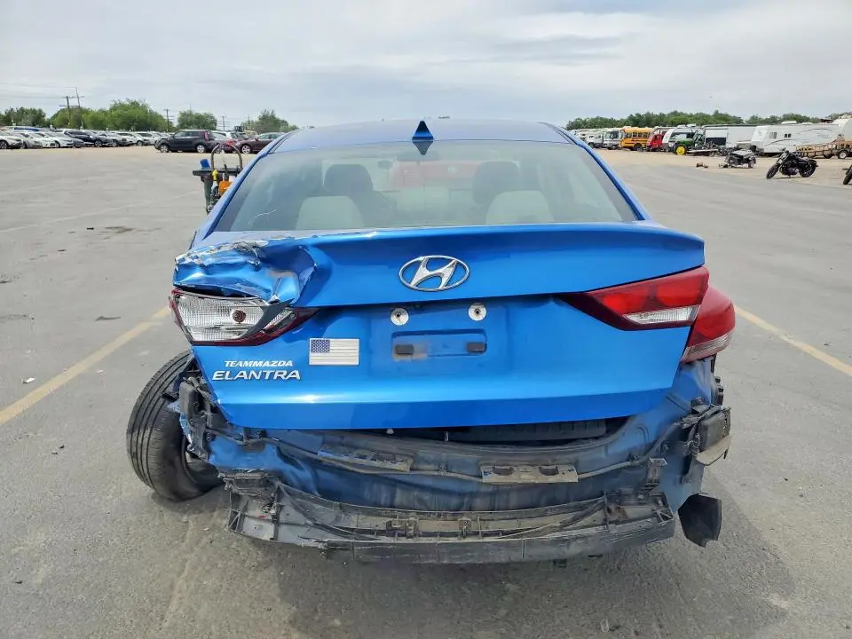 2018 HYUNDAI ELANTRA SEL  