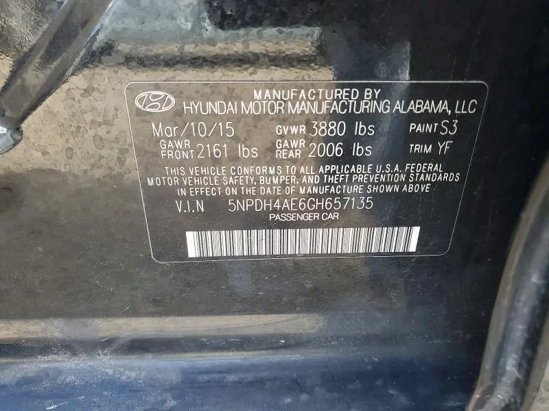 2016 HYUNDAI ELANTRA SE  