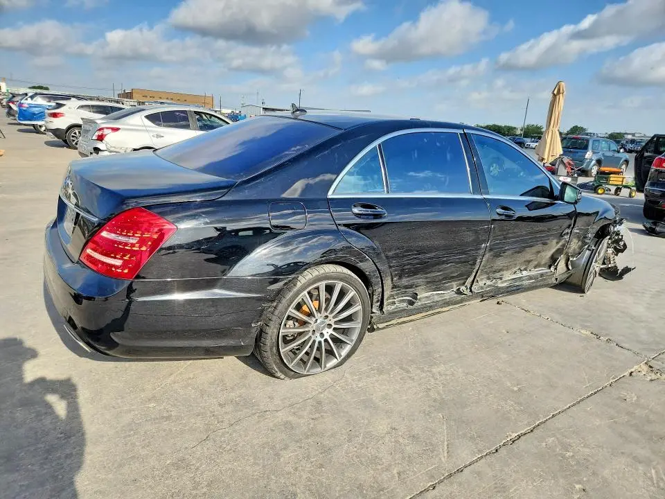 2012 MERCEDES-BENZ S 550  