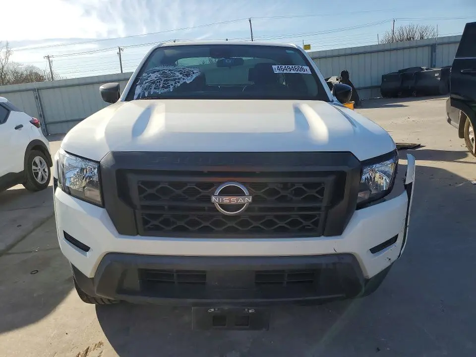 2022 NISSAN FRONTIER S  