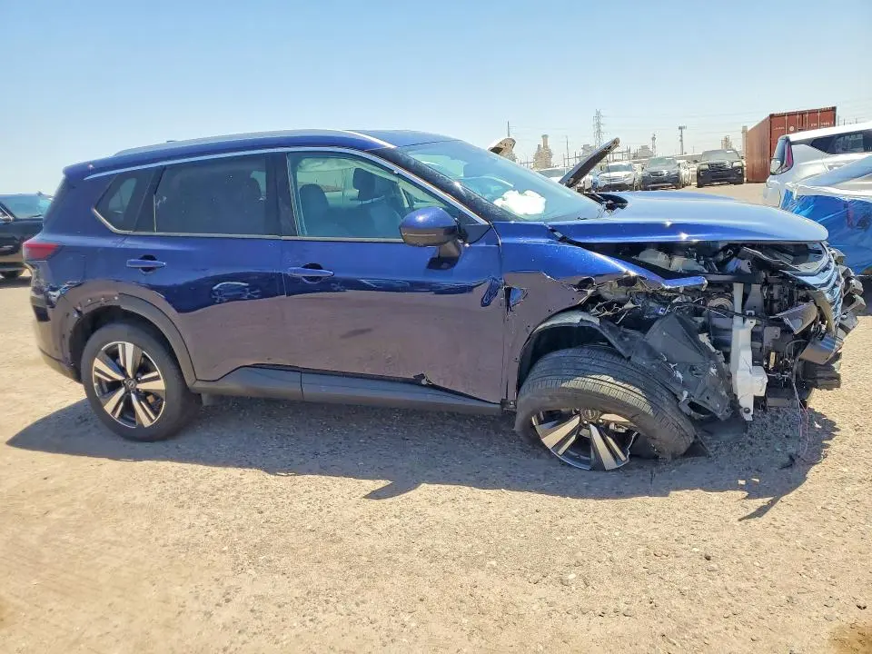 2026 NISSAN ROGUE SL  