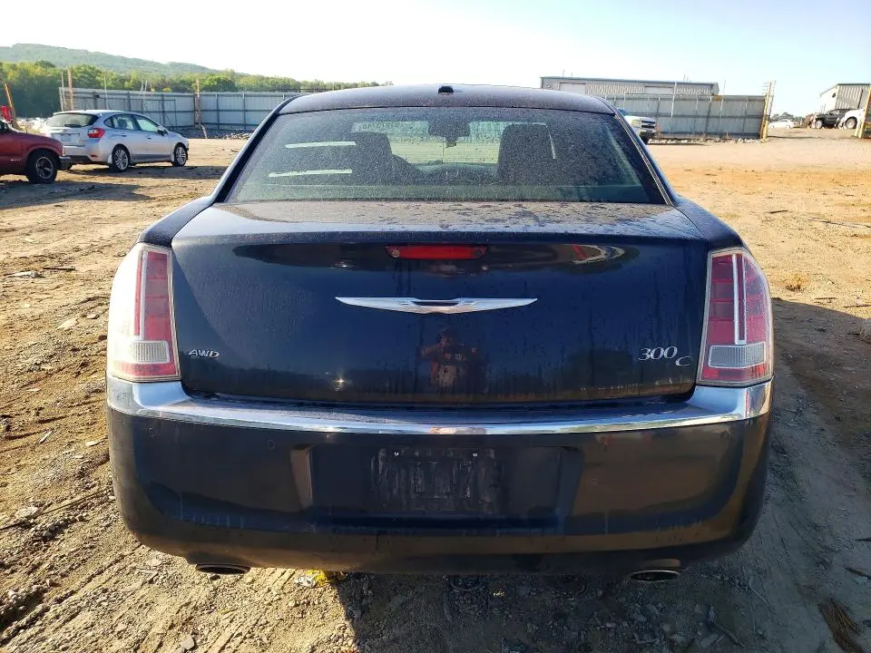 2011 CHRYSLER 300C   