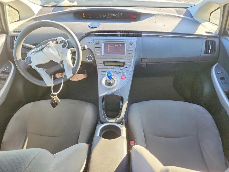 2014 TOYOTA PRIUS THREE  