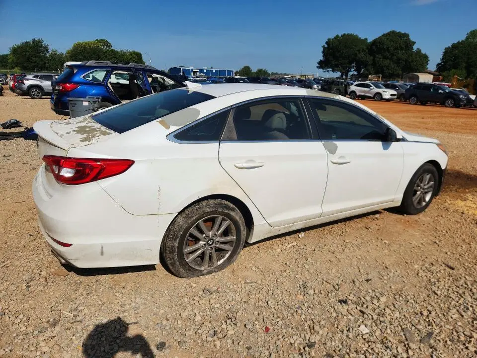 2016 HYUNDAI SONATA SE  
