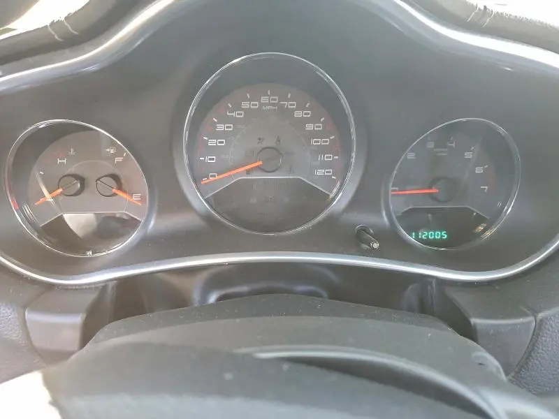 2013 DODGE AVENGER SE  