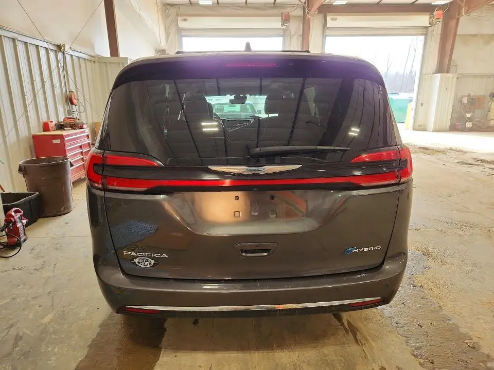 2021 CHRYSLER PACIFICA HYBRID LIMITED  