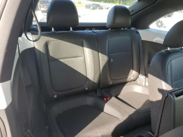2012 VOLKSWAGEN BEETLE   
