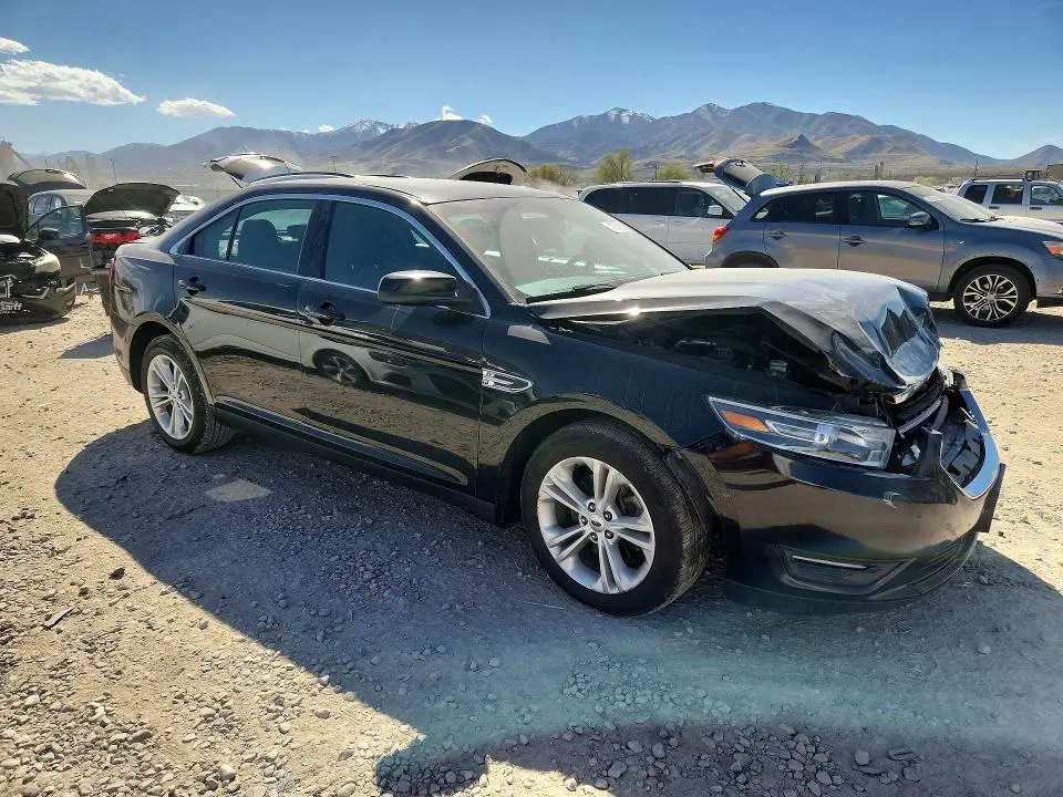 2018 FORD TAURUS SEL FWD  