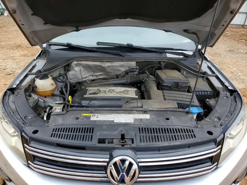 2017 VOLKSWAGEN TIGUAN SPORT  