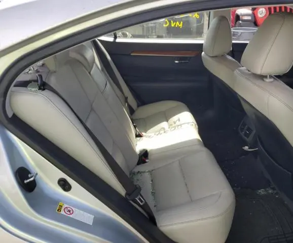 2013 LEXUS ES 300H  