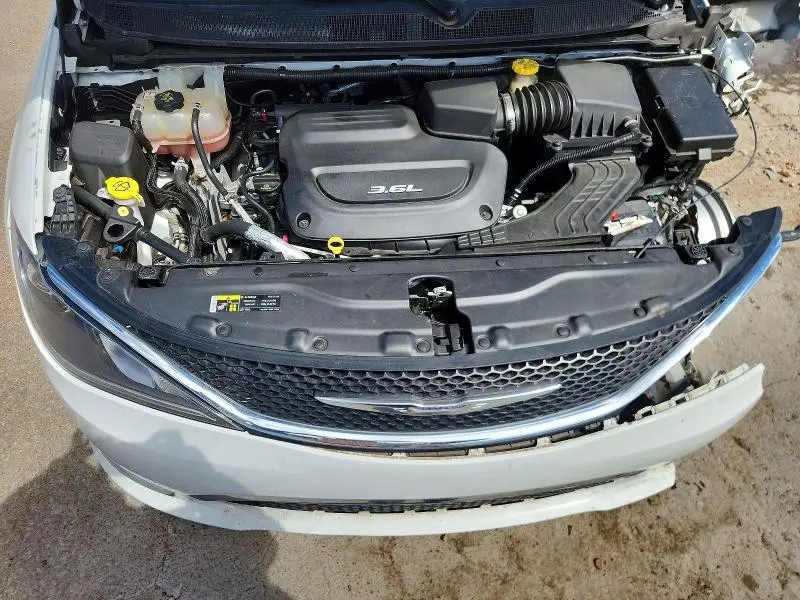 2017 CHRYSLER PACIFICA TOURING L  