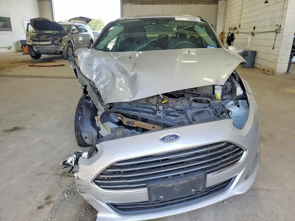 2017 FORD FIESTA SE  