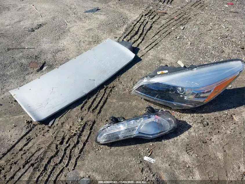 2016 FORD ESCAPE TITANIUM