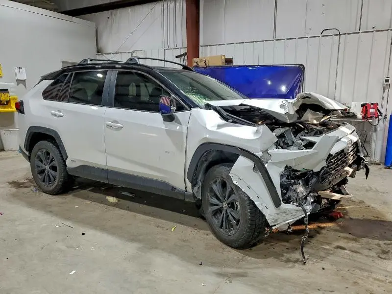 2024 TOYOTA RAV4 XSE  