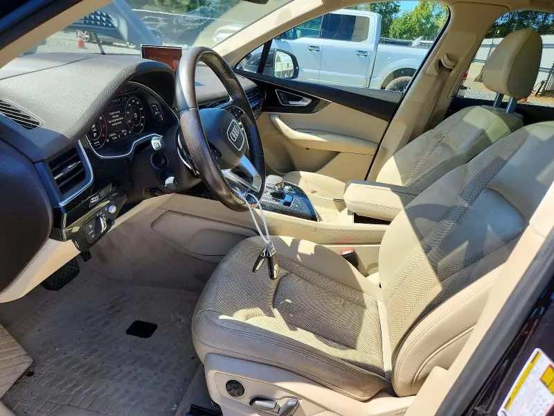 2017 AUDI Q7 PRESTIGE  
