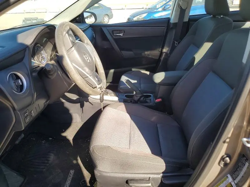 2017 TOYOTA COROLLA LE  